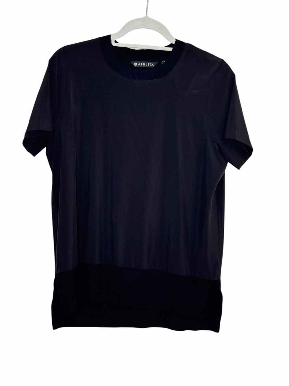 Athleta Zephyr Black Tee, XXS, EUC